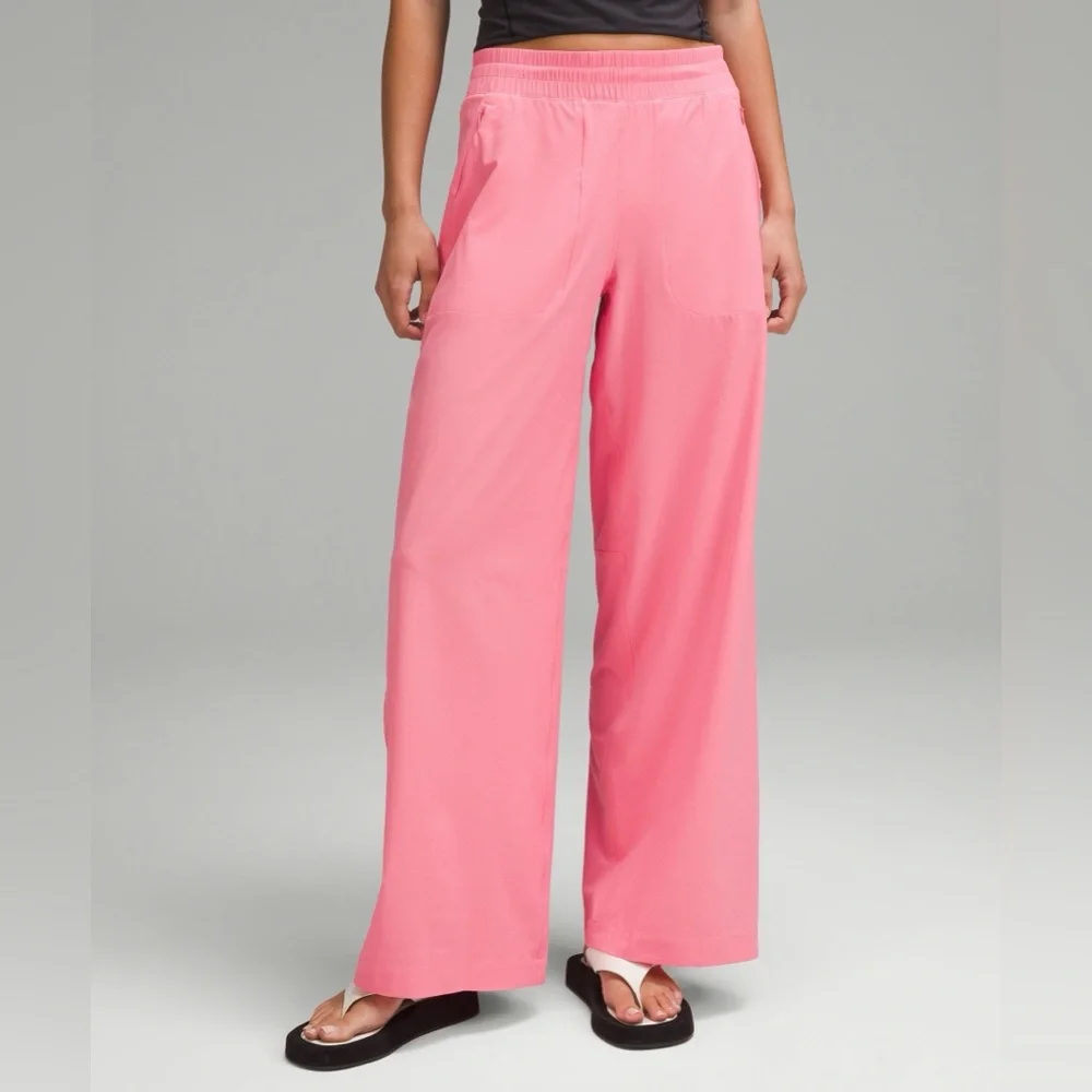 Lululemon Athletica Pink Wide-Leg Pants - Picture 3 of 10